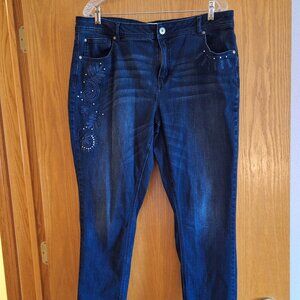 Woman's Dark Wash Skinny Jeans